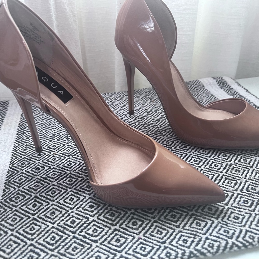 AQUA BEIGE HEELS